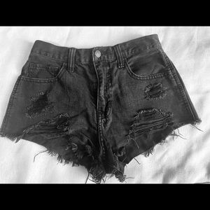 I’m selling Hollister black shorts.